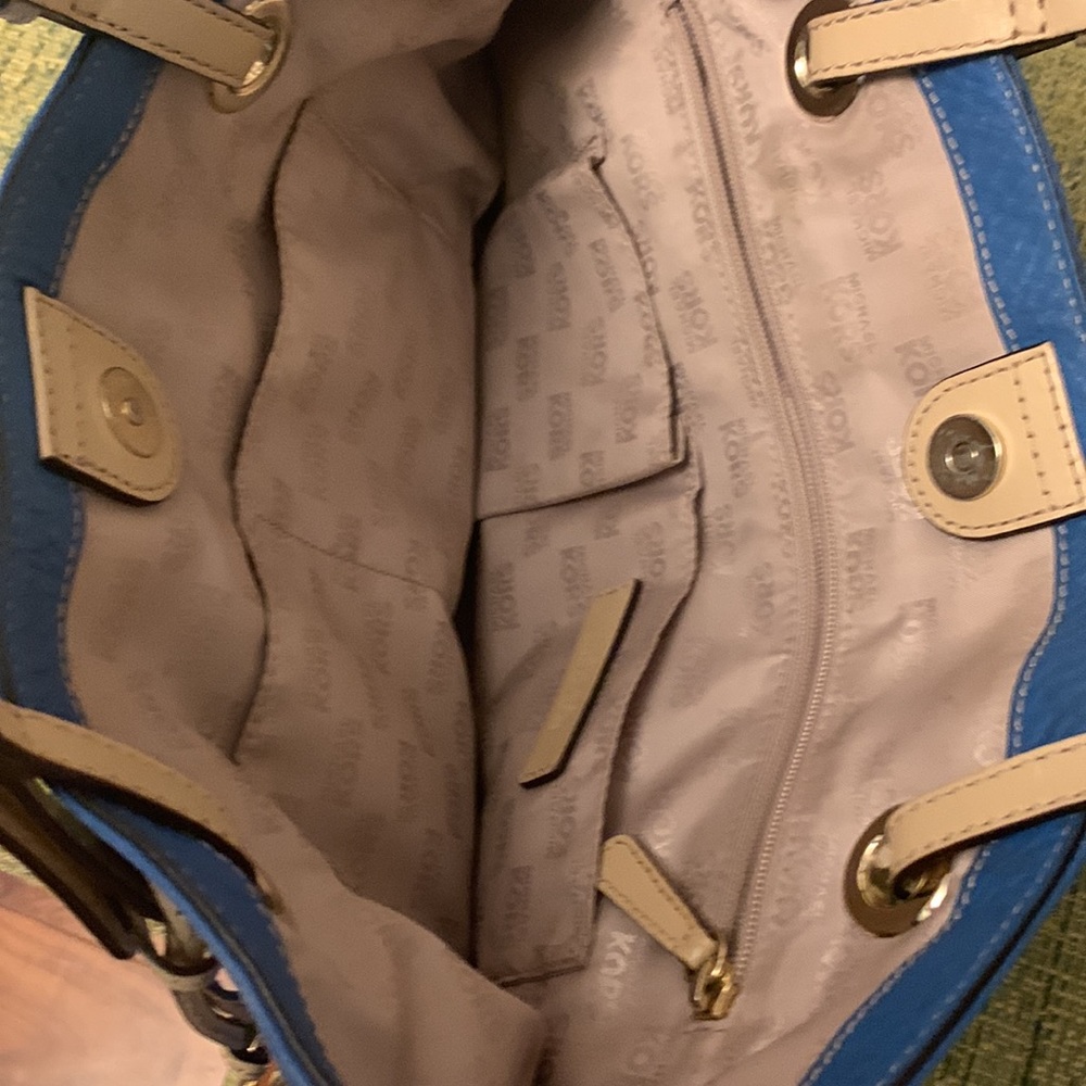 Michael Kors purse - Picture 3 of 11